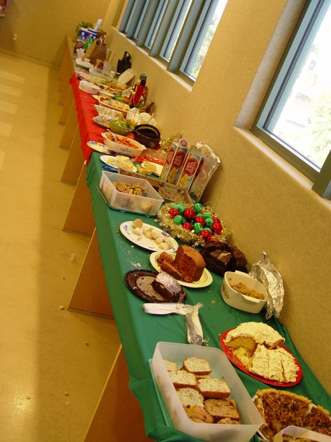 GLAWS Pot Luck - A feast for all at the HolidayParty 2007 - 2